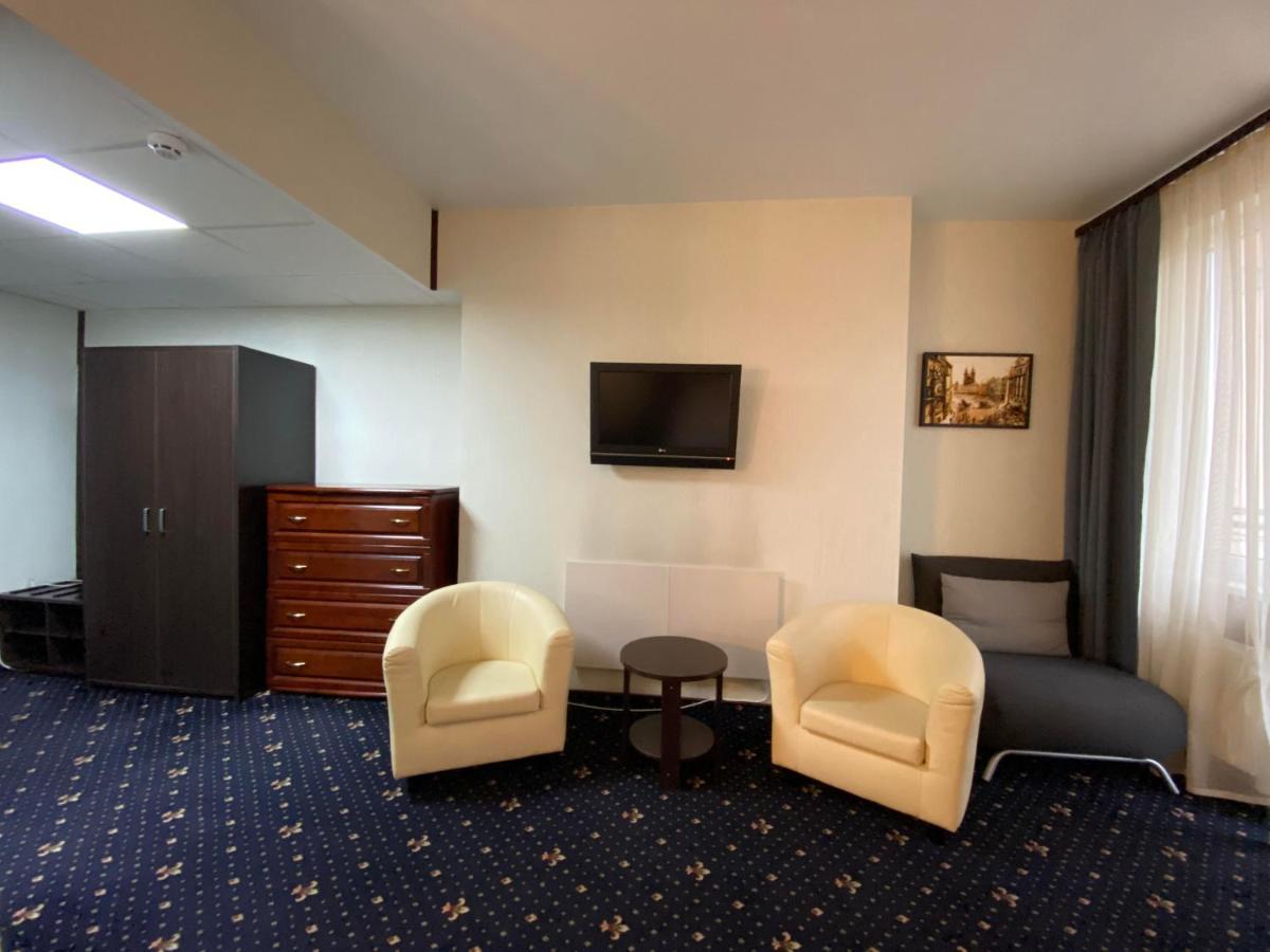 Irishotels Kiev Bagian luar foto