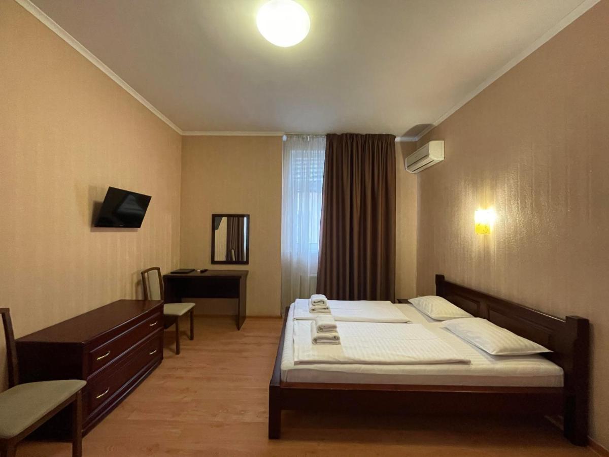 Irishotels Kiev Bagian luar foto