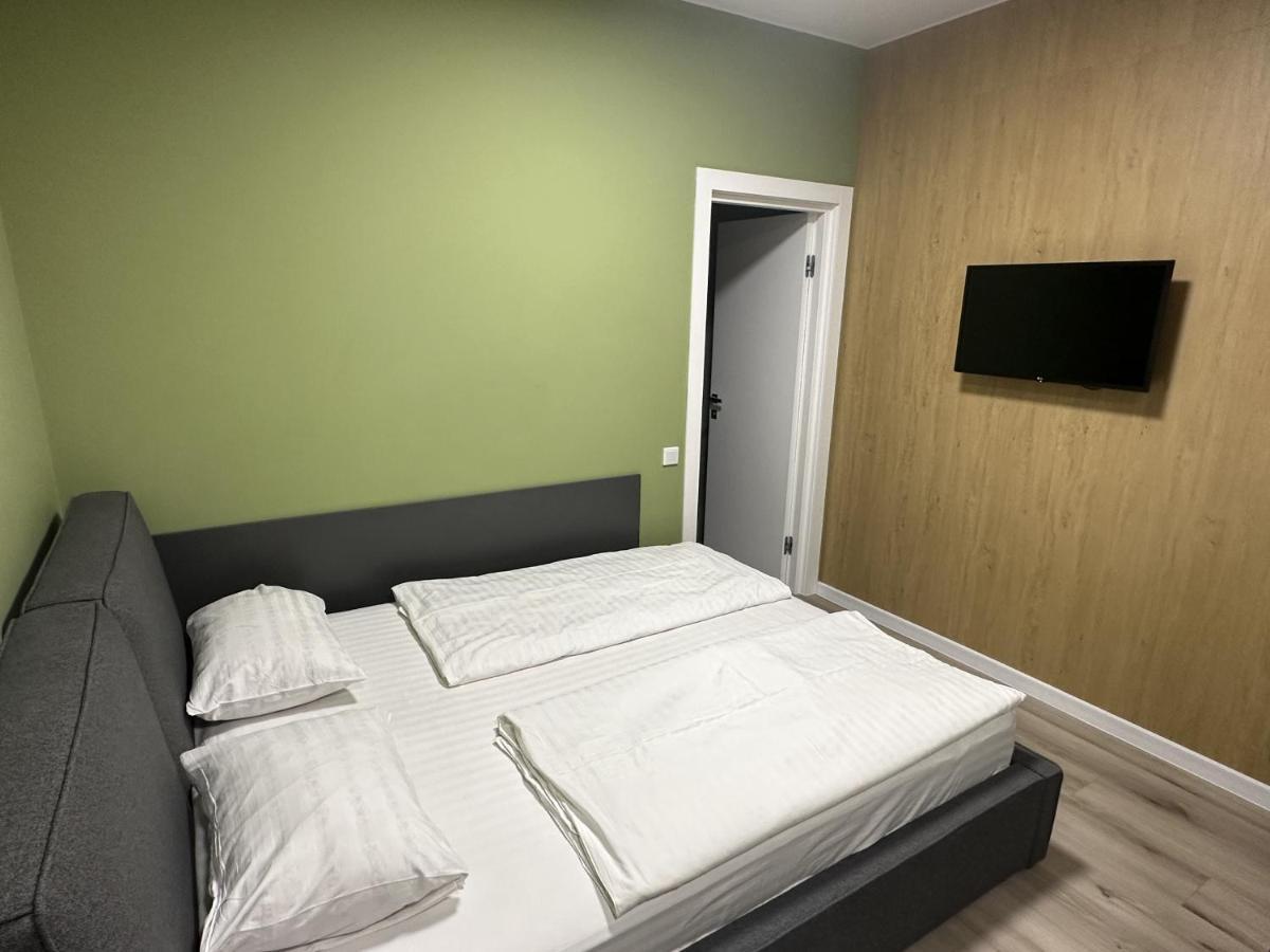 Irishotels Kiev Bagian luar foto